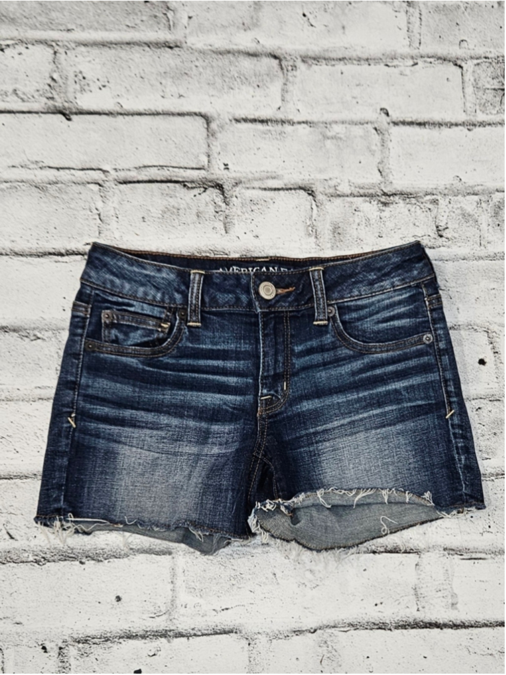 American Eagle Super Stretch Denim Shorts Womens 4 Dark Wash Frayed Hem